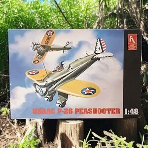 Hobby Craft USAAC P-26 Peashooter Model Kit #HC1158 Fighter Plane Sealed 1:48